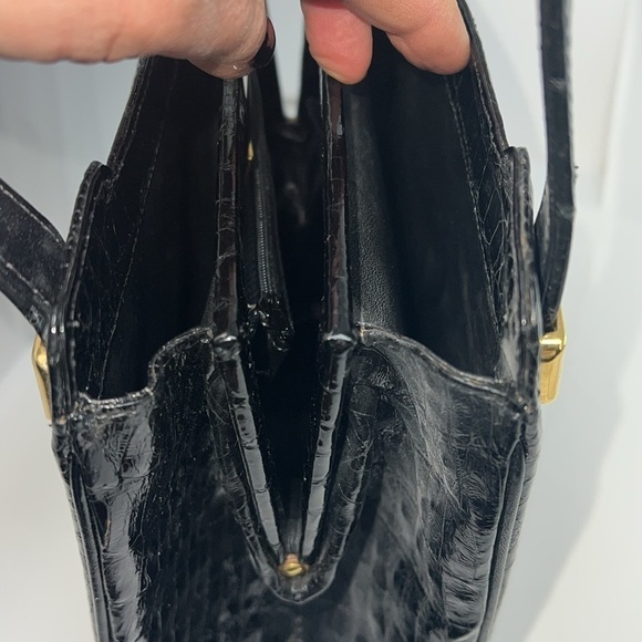 Large Structured Crocodile Shoulder Hand Bag - Picture 13 of 16